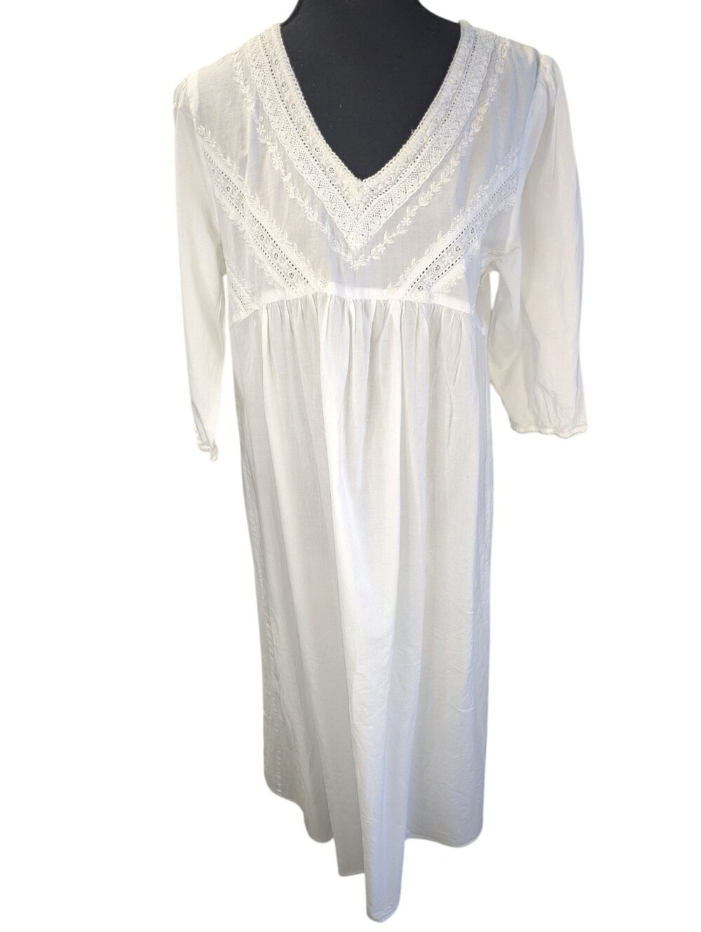 April Cornell White Cotton Lace-Trim Nightdress